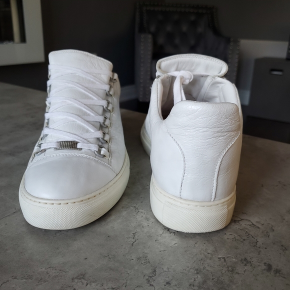 *SOLD* Balenciaga Arena Low in White Crinkle Leather Sz 44. - Picture 3 of 9